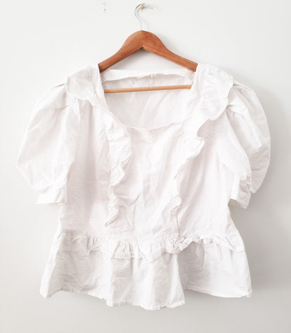 UNIVERSAL THREAD WHITE PUFF SLEEVE TOP SIZE LARGE