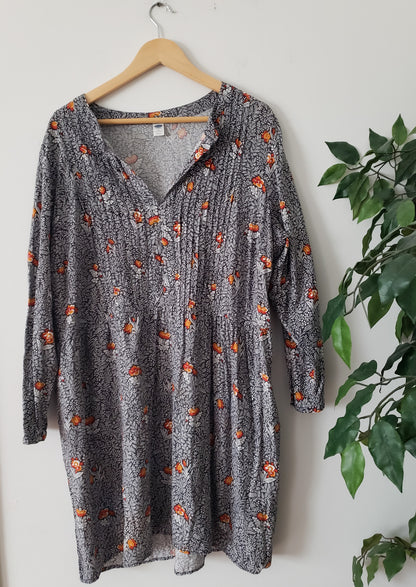 OLD NAVY GRAY AND ORANGE FLORAL DRESS SIZE 2X