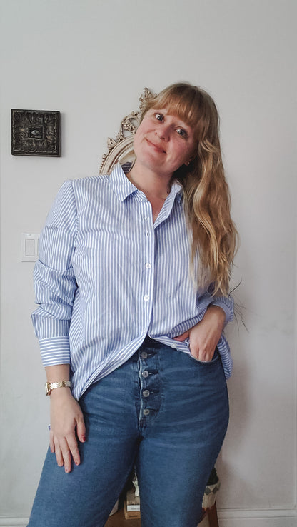 WOMAN WITHIN BLUE AND WHITE STRIPE BUTTON DOWN SIZE 14/16