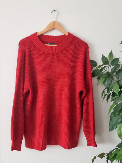 AMERICAN EAGLE RED WAFFLE KNIT SWEATER SIZE MEDIUM
