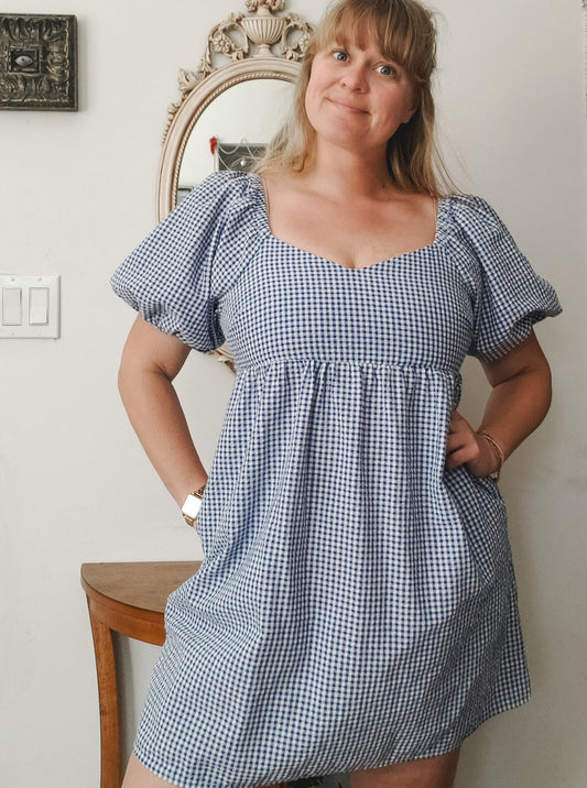 OLD NAVY PUFF SLEEVE BLUE AND WHITE GINGHAM DRESS SIZE MEDIUM