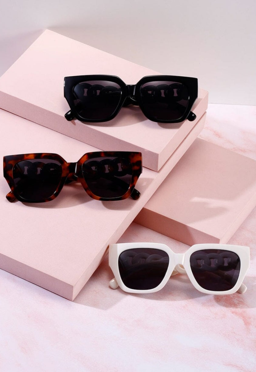 Vayca Mode Sunglasses-Black