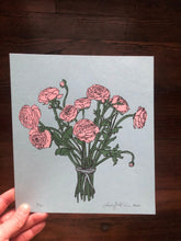 Load image into Gallery viewer, Ranunculus Bouquet 2 Ellery 